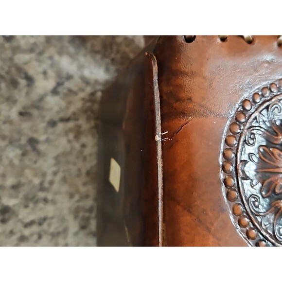 Vintage Embossed Leather Wrapped over Green Glass Decanter With Cork Stopper - Picture 10 of 11